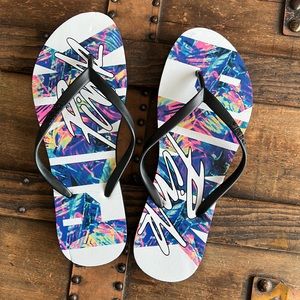 Victoria Secret PINK Flip Flops